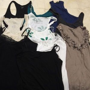 Group of 10 Medium tanks.