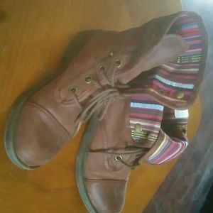 American Eagle ankle boots