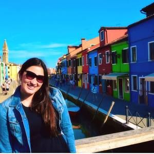 Meet your Posher, Emily