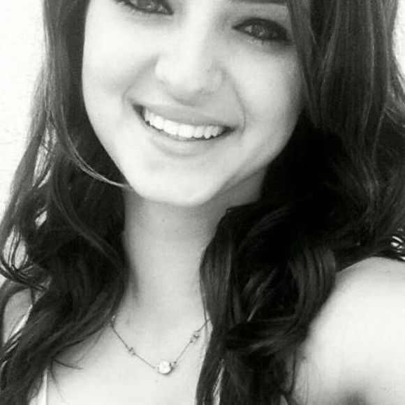 Meet your Posher, Hillary