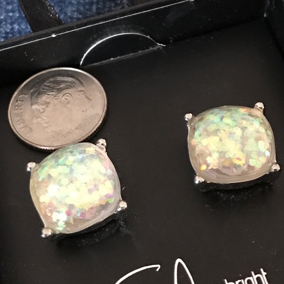 Opal colored glitter earrings - Picture 3 of 4