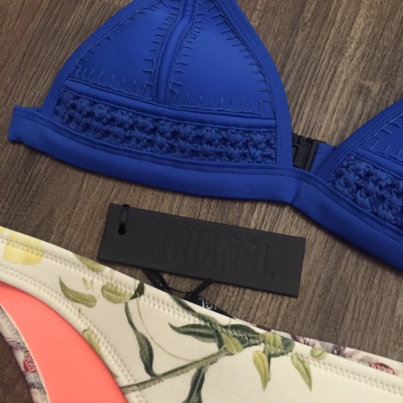 💕 SOLD 💕 Triangl Paloma Blu Bikini - Picture 2 of 3