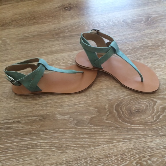 ecoté by Urban Outfitters | Suede Strappy Sandals - Picture 3 of 4