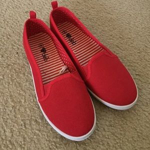 deb canvas summer shoes