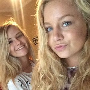 Meet your Posher, Briana