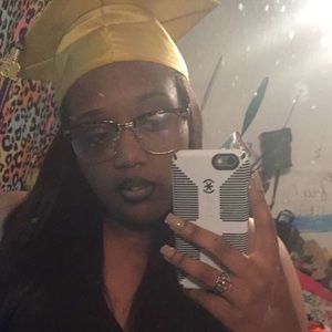 Meet your Posher, Summer