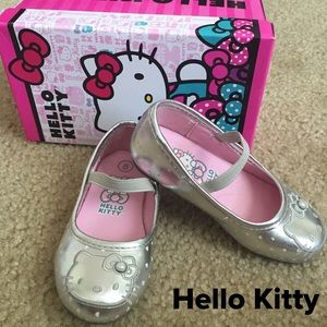 Hello Kitty Shoes