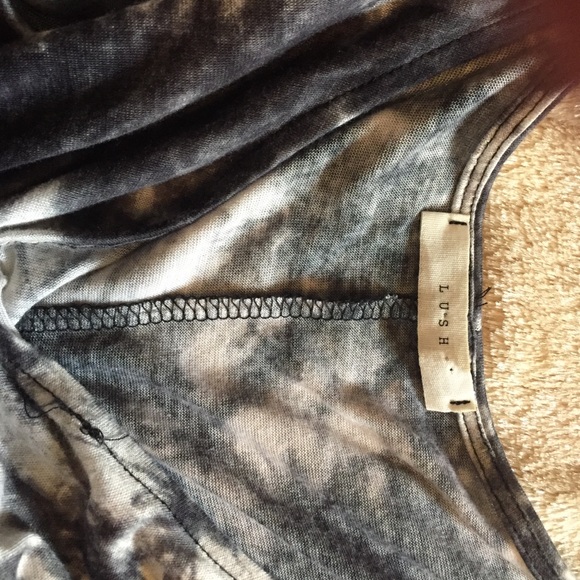 Make an offer: Fun tie dye cutout at shoulder top. - Picture 2 of 2