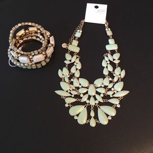 Joe Fresh necklace and bracelet
