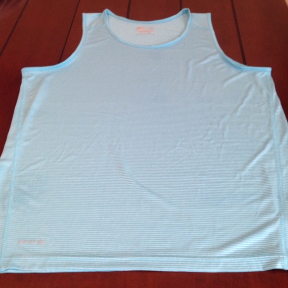 russell training fit sleeveless shirt