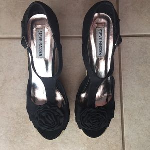 Steve Madden wedges