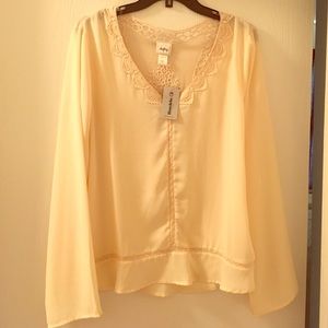 Daytrip chiffon large long sleeve blouse