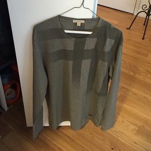 Light burberry long sleeve shirt