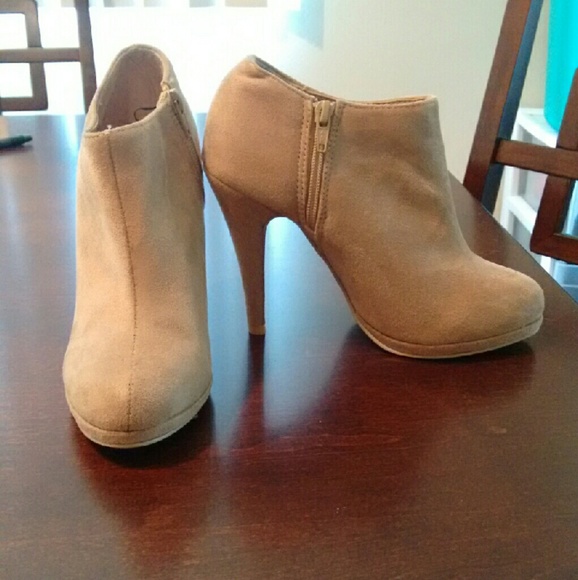 🎉Labor day sale🎉Adorable Nude Ankle Booties