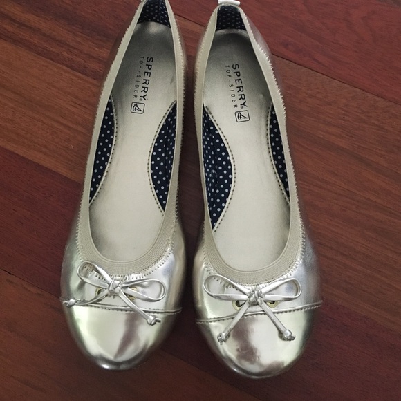 Champagne ballet flats