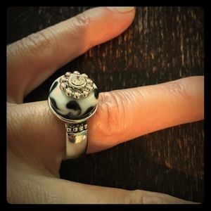 Interchangeable ring