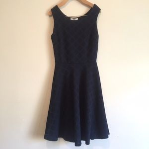 Le Lis Kano Textured Dress
