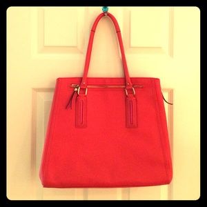 Stella & Dot Madison Tech Bag