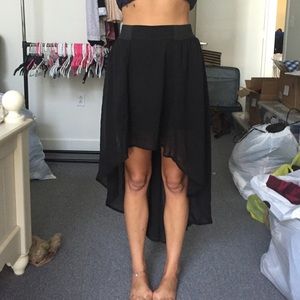 No boundaries skirt