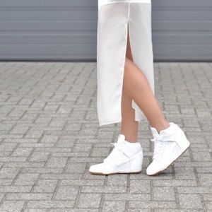 Nike Sky Hi Dunk White