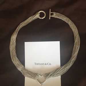 *RETIRED* Tiffany & Co. Heart Chain Necklace.