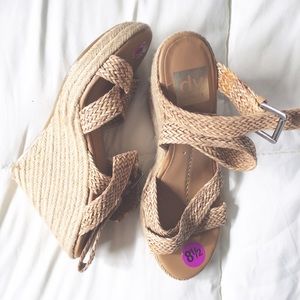 Dolce Vita Platforms