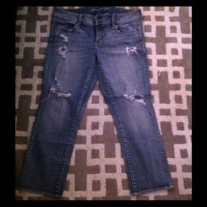 American eagle artist cropped jeans.