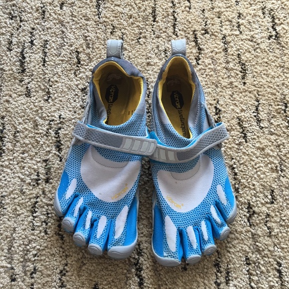 Vibram Toe Shoes