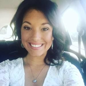 Meet your Posher, Cortney