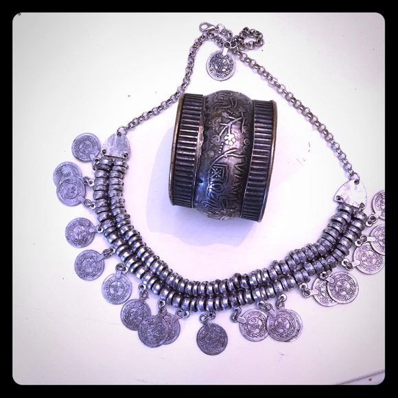 A great match bracelet and necklace