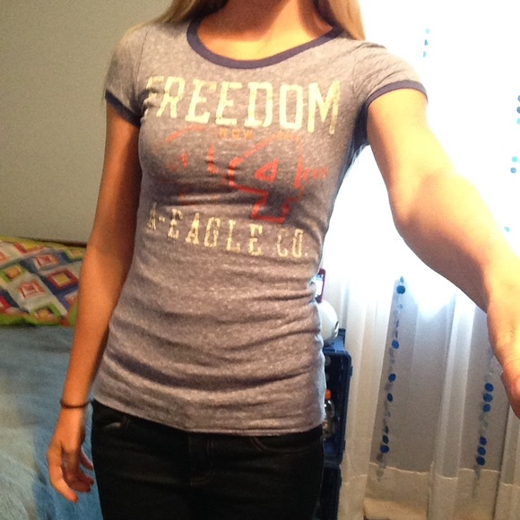 American eagle t shirt.