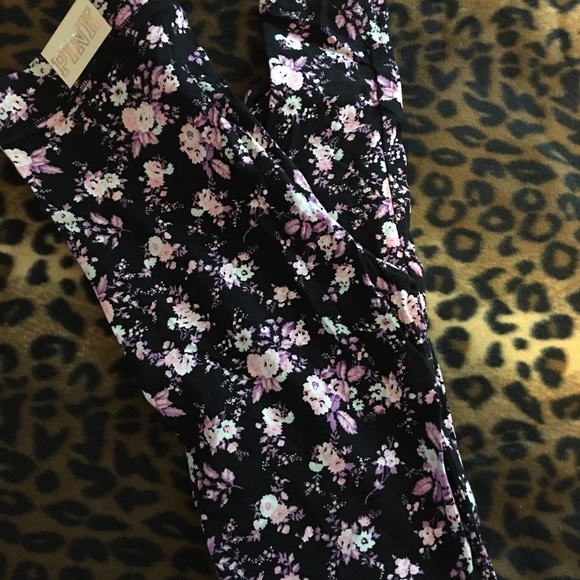 Victoria's Secret Black Floral Leggings SZ S