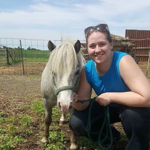 Meet your Posher, Julia