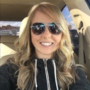 Meet your Posher, Beth