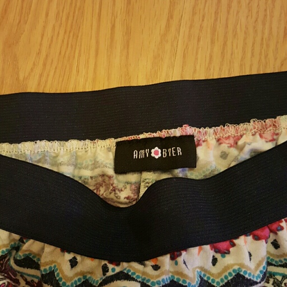 Super cute multi-patterned pants - Picture 4 of 4