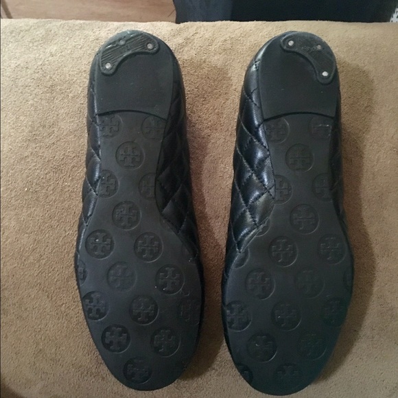 SOLD! Tory Burch Reva quilted ballerina - Picture 3 of 4