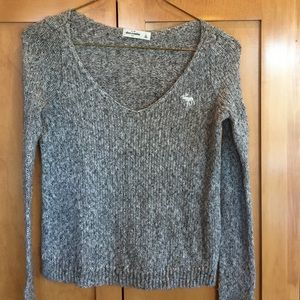 Abercrombie kids large grey and silver sweater