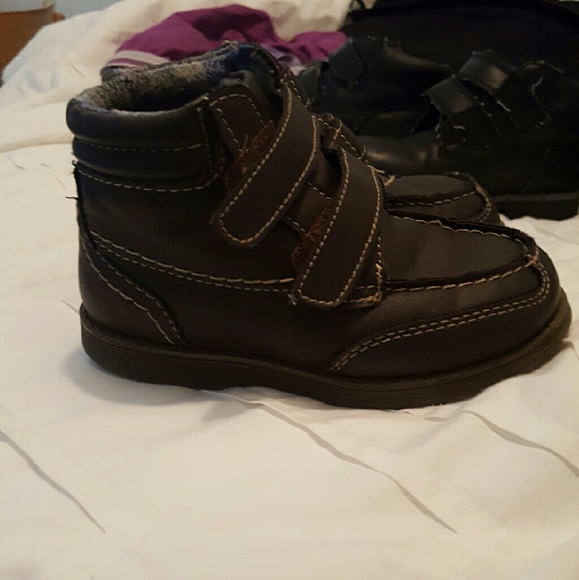 Toddler boy boots