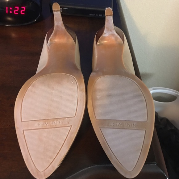 Nine West Nude heels - Picture 4 of 4