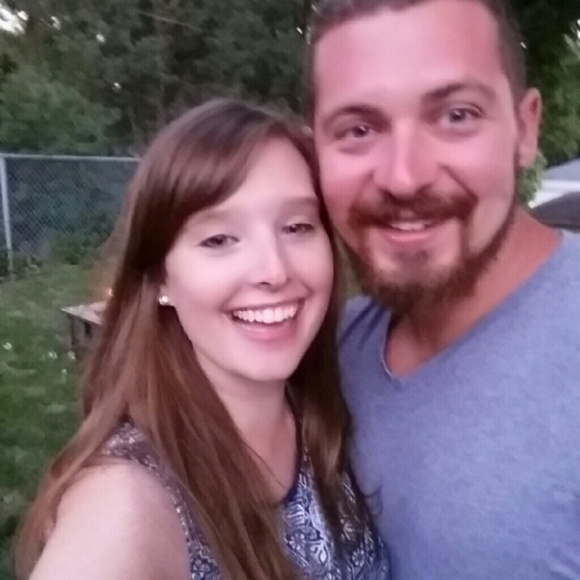 Meet your Posher, Kari - Picture 1 of 1