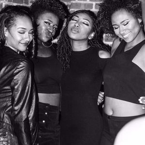 Meet your Posher, Chamille maria