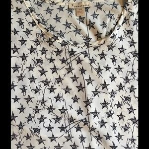 Forever 21 silky boxy star print top