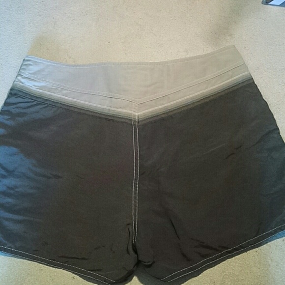 Nylon swim suit shorts - Picture 2 of 2