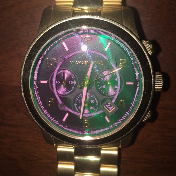 **SOLD** Michael Kors RunwayFlashLensGoldToneWatch