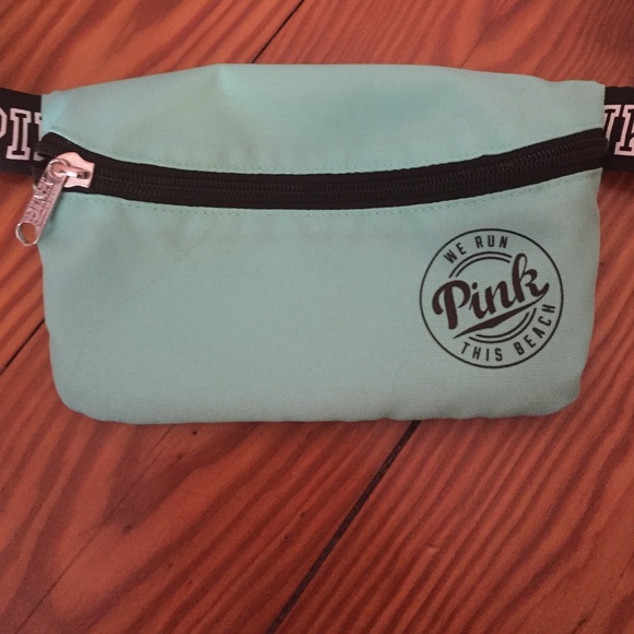 PINK/VICTORIA'S SECRET POUCH