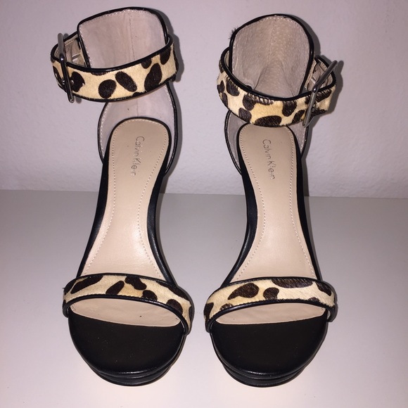 Calvin Klein Leopard Vivian Sandals Size 6.5