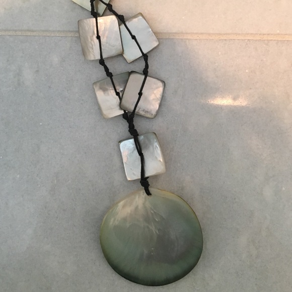 Mother of Pearl Adjustable Statement Necklace - Picture 4 of 4