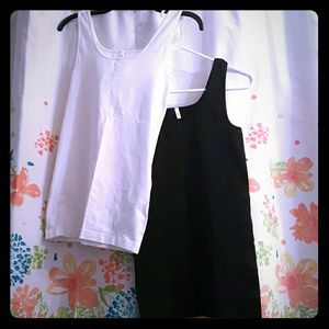 💖SALE💖Bundle of 2 Skinny Tees