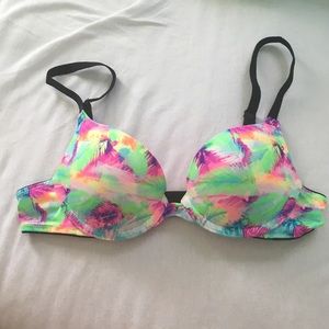 Victoria's Secret PINK bra