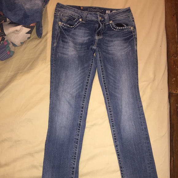 Jeans